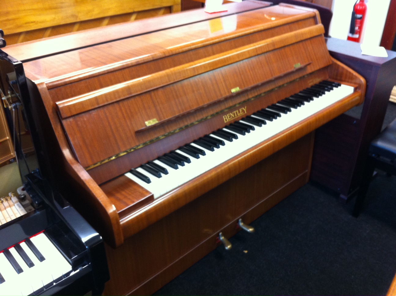 Bentley Piano Cherry
