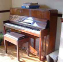 Dagmar Piano