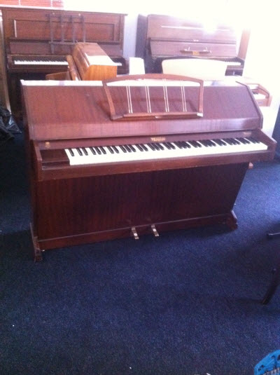 Eavestaff Mini Royal Piano