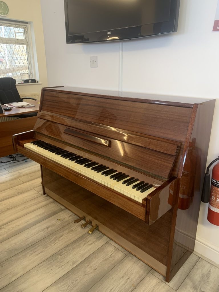 Second Hand Upright Pianos