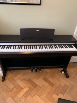 Second Hand Yamaha YDP142