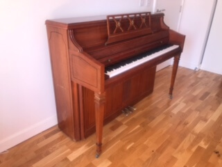 Second Hand Wurlitzer upright piano