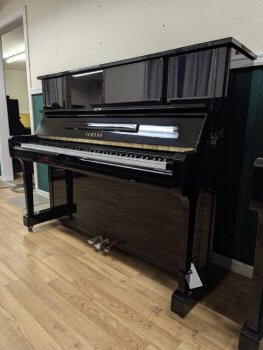 Second Hand Yamaha U1X upright piano